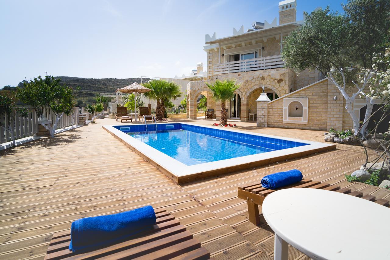 Aristidis Country Villa-Anesis Kamilari Exterior photo