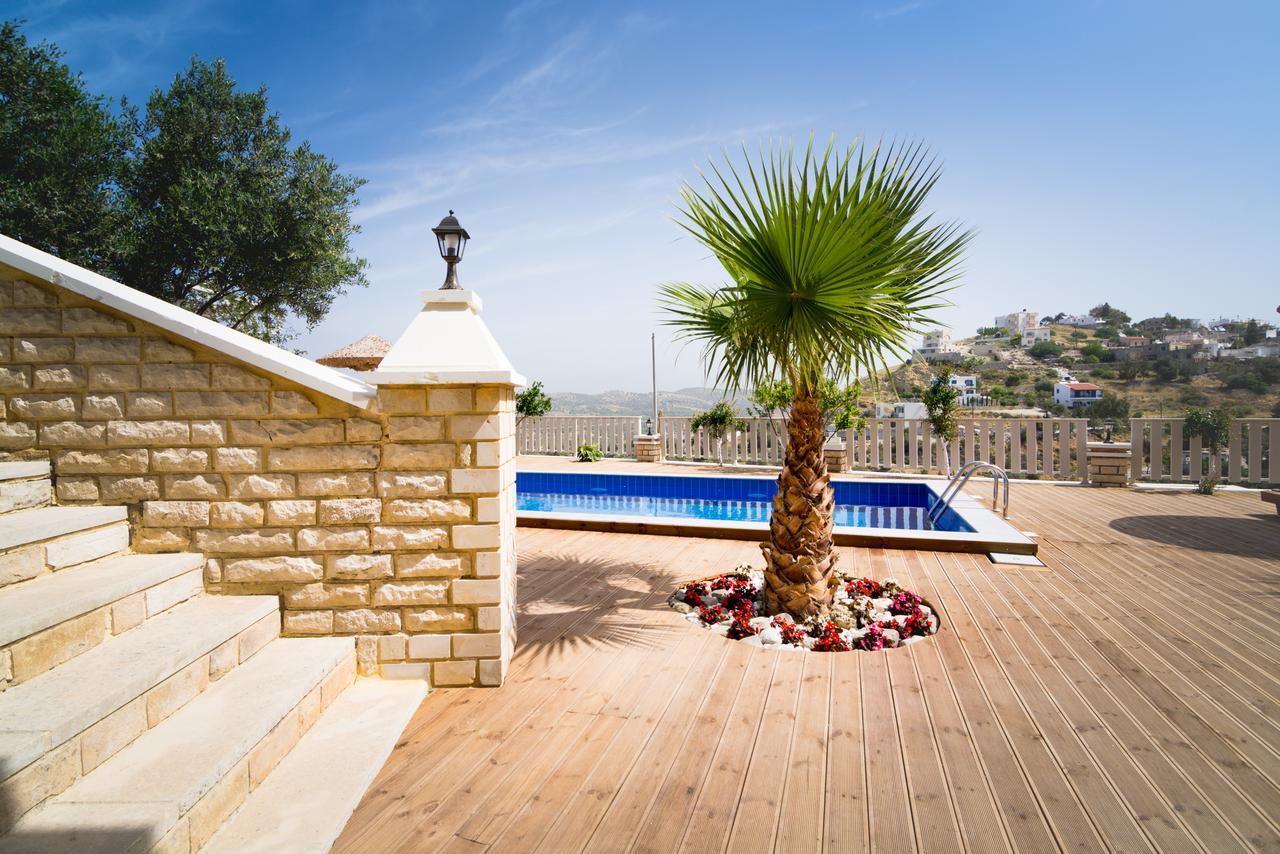 Aristidis Country Villa-Anesis Kamilari Exterior photo
