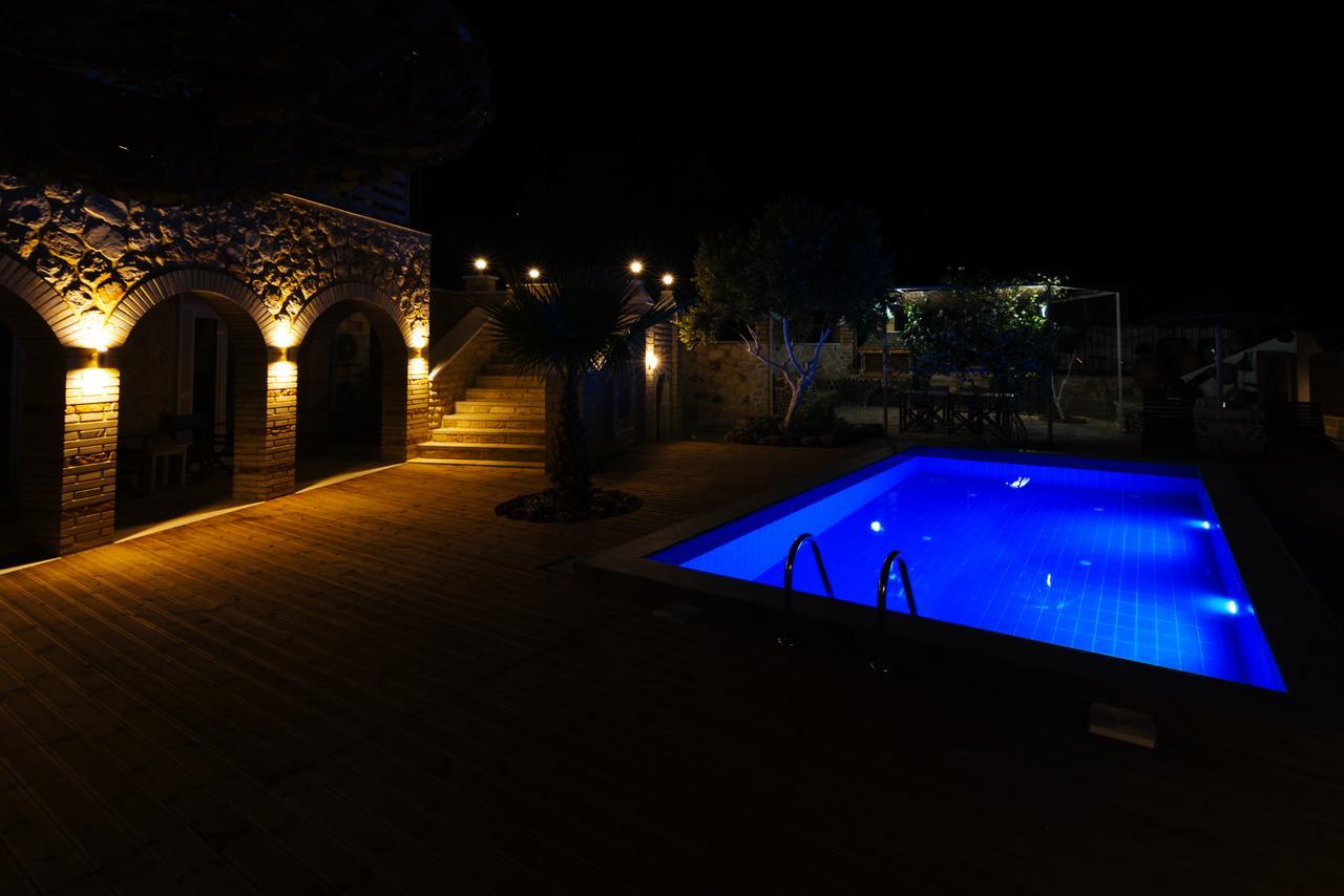 Aristidis Country Villa-Anesis Kamilari Exterior photo
